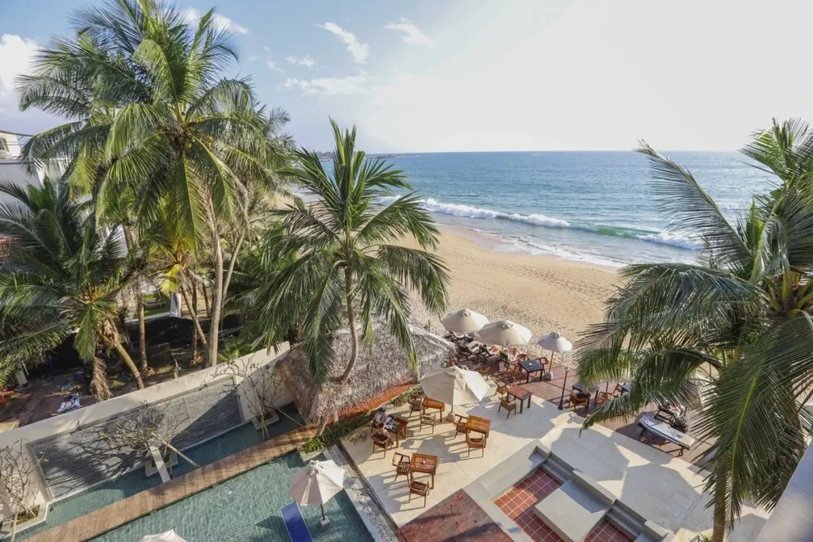 Sapphire Seas Beachfront Villas