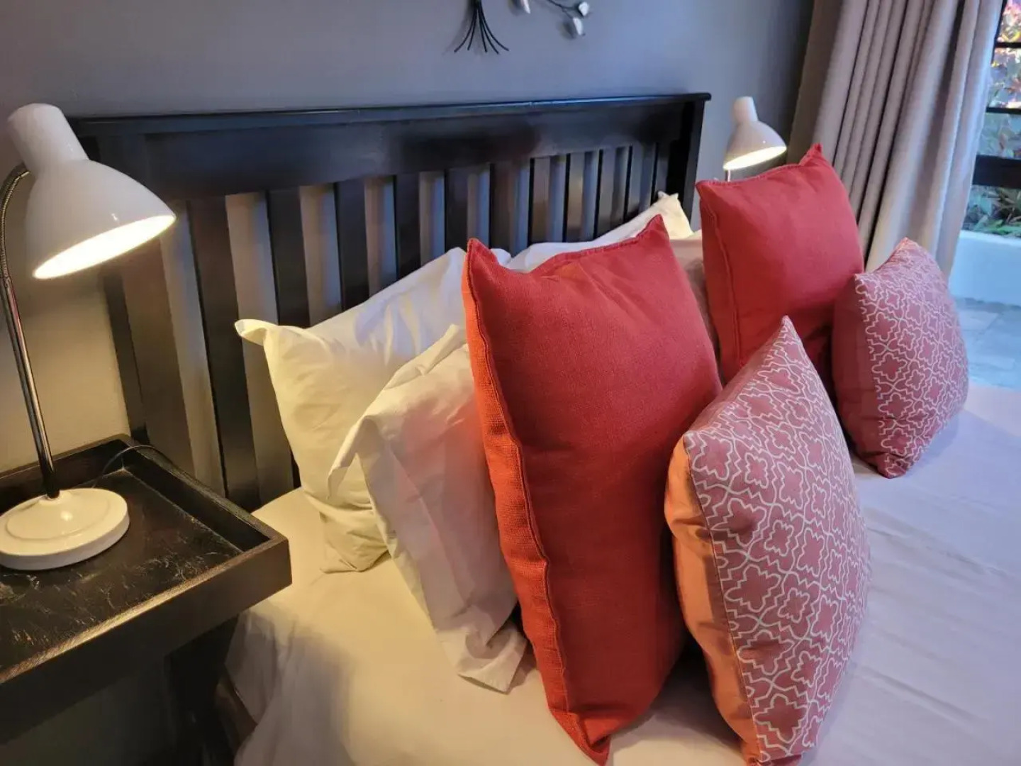 Tropical Seaside Suite 8