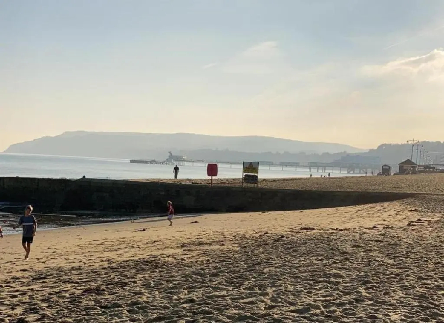 24 Breakwaters - Sandown Bay - Isle of Wight