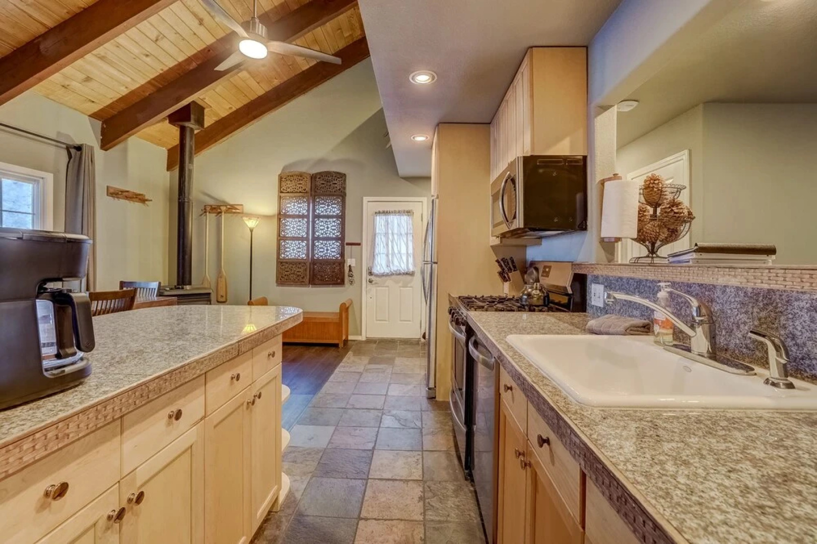 Heavenly Haven Near Boulder Lodge