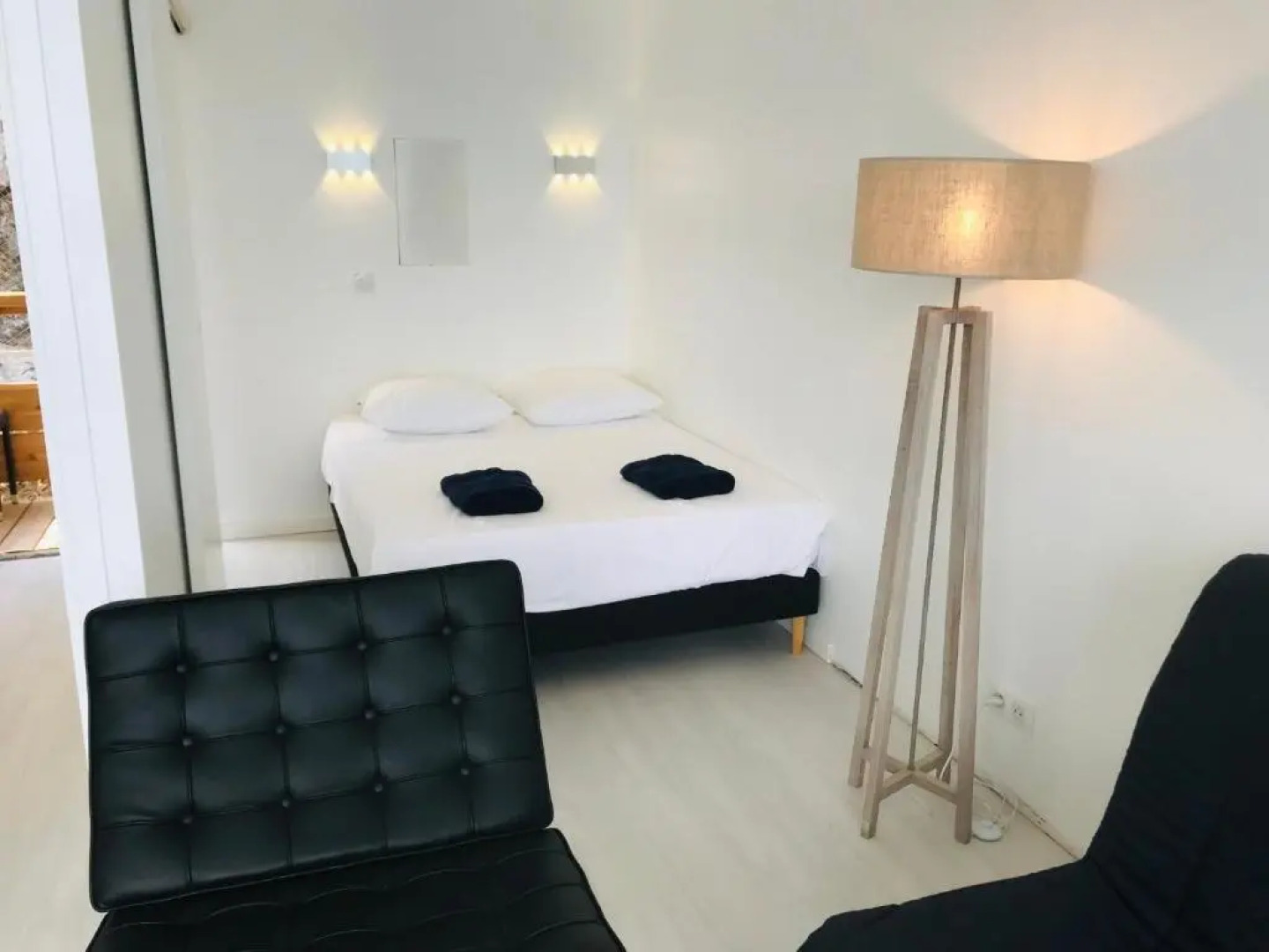 Costa Plana Collection