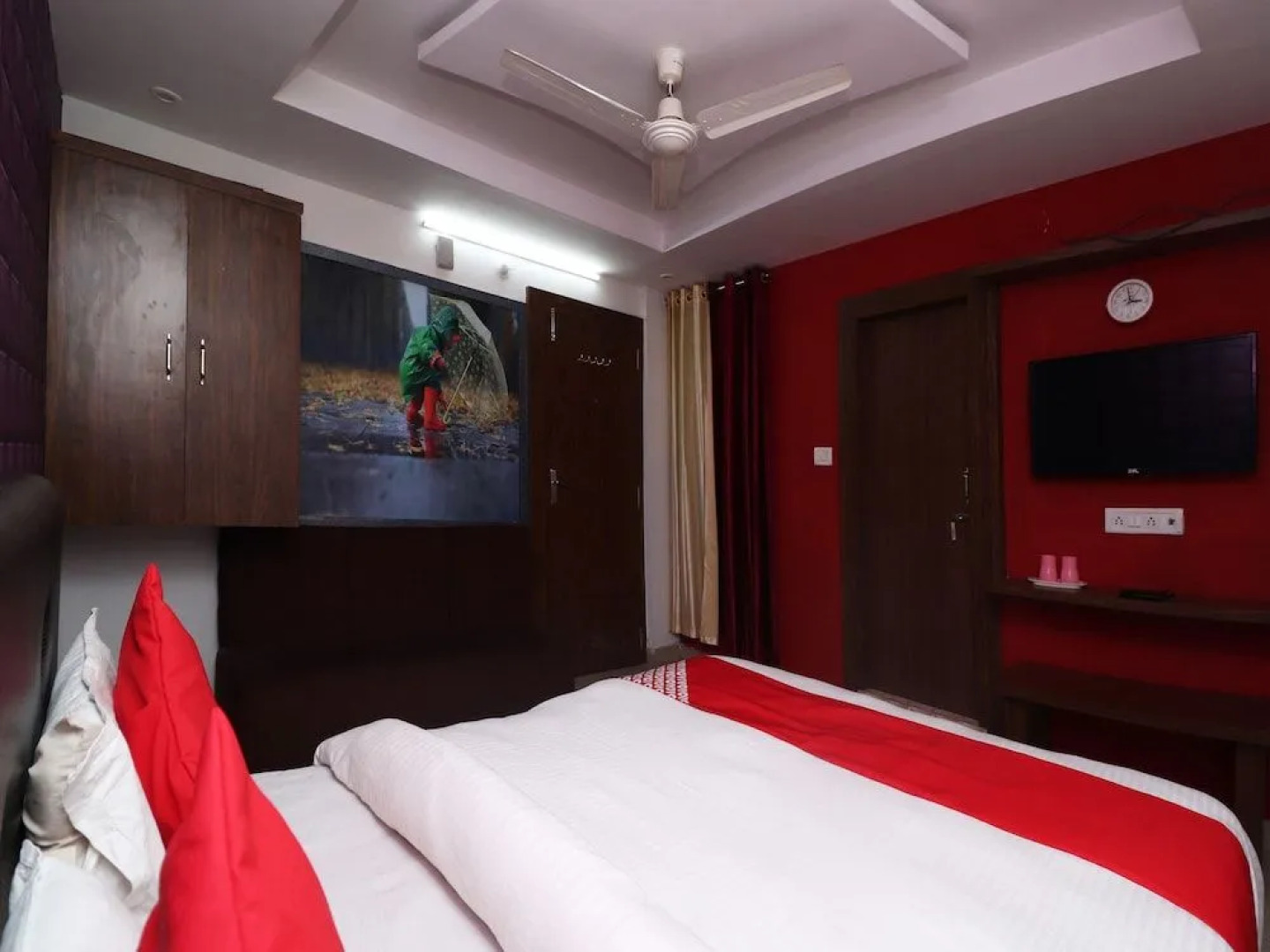 Oyo 28767 Landmark 3