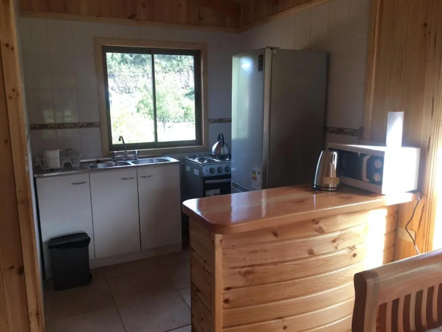 Los Quenes River Lodge