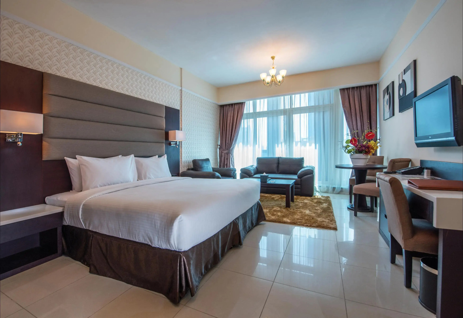 Emirates Grand Hotel