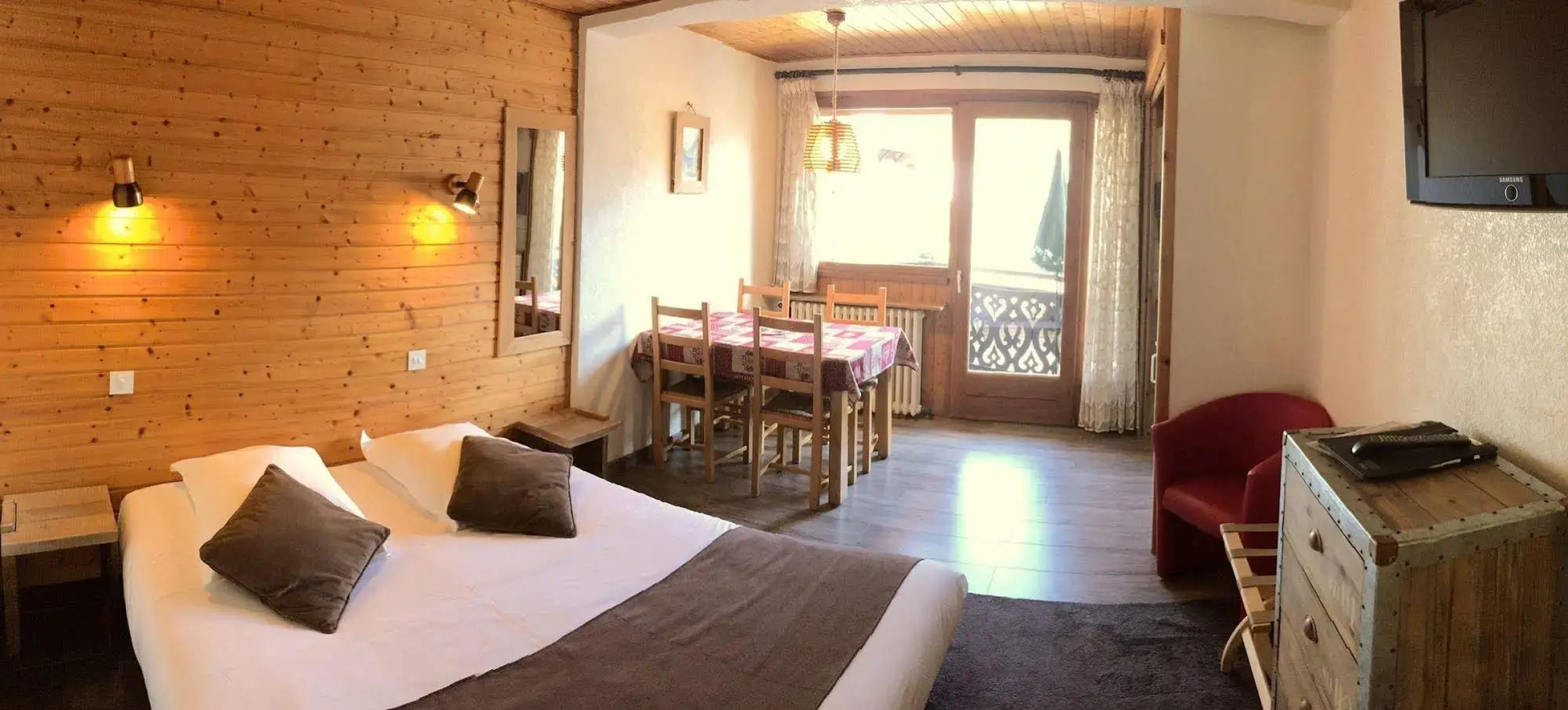 Hôtel Loisirs Les Côtes, Résidence et Chalets