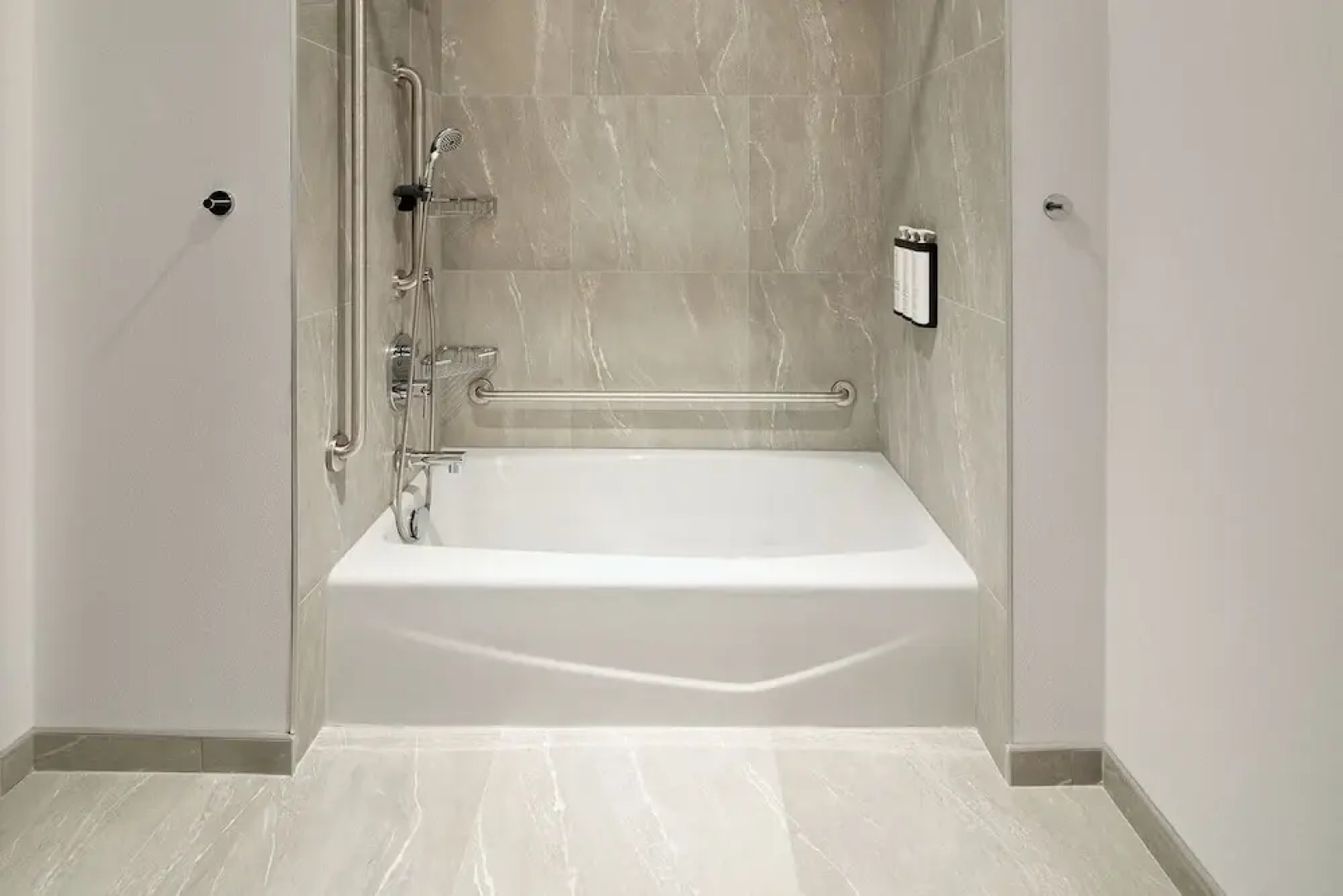 Hyatt Place Montreal Airport