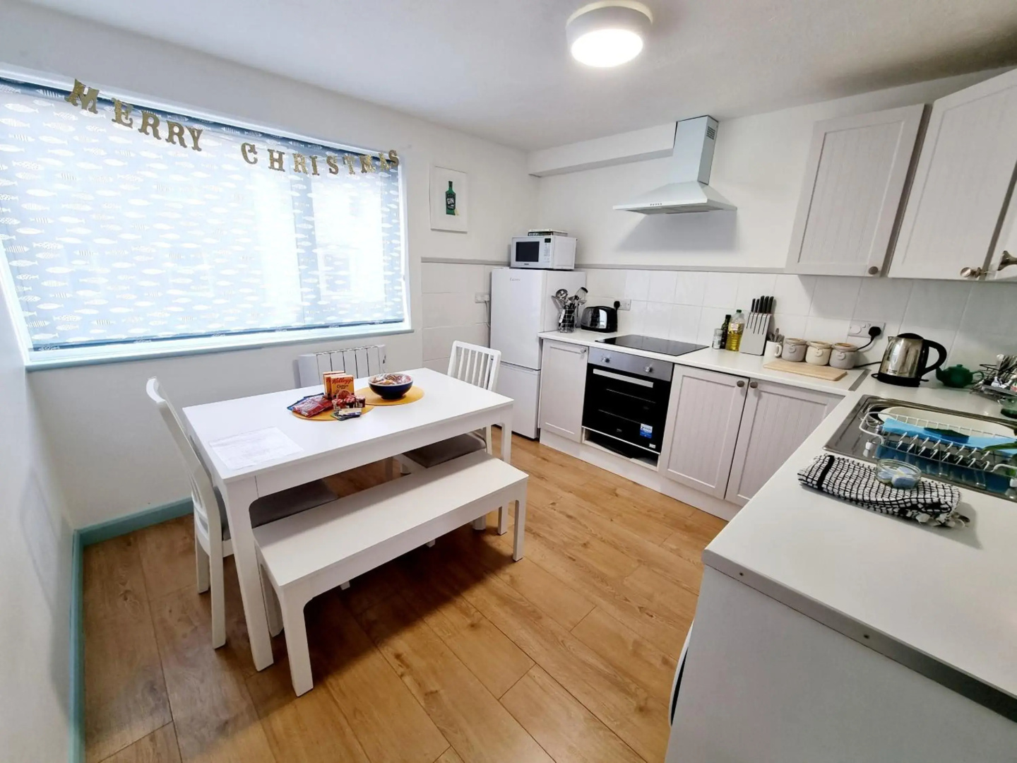 Visit Seaford Apartment - 4 Bedroom - Sleeps 9