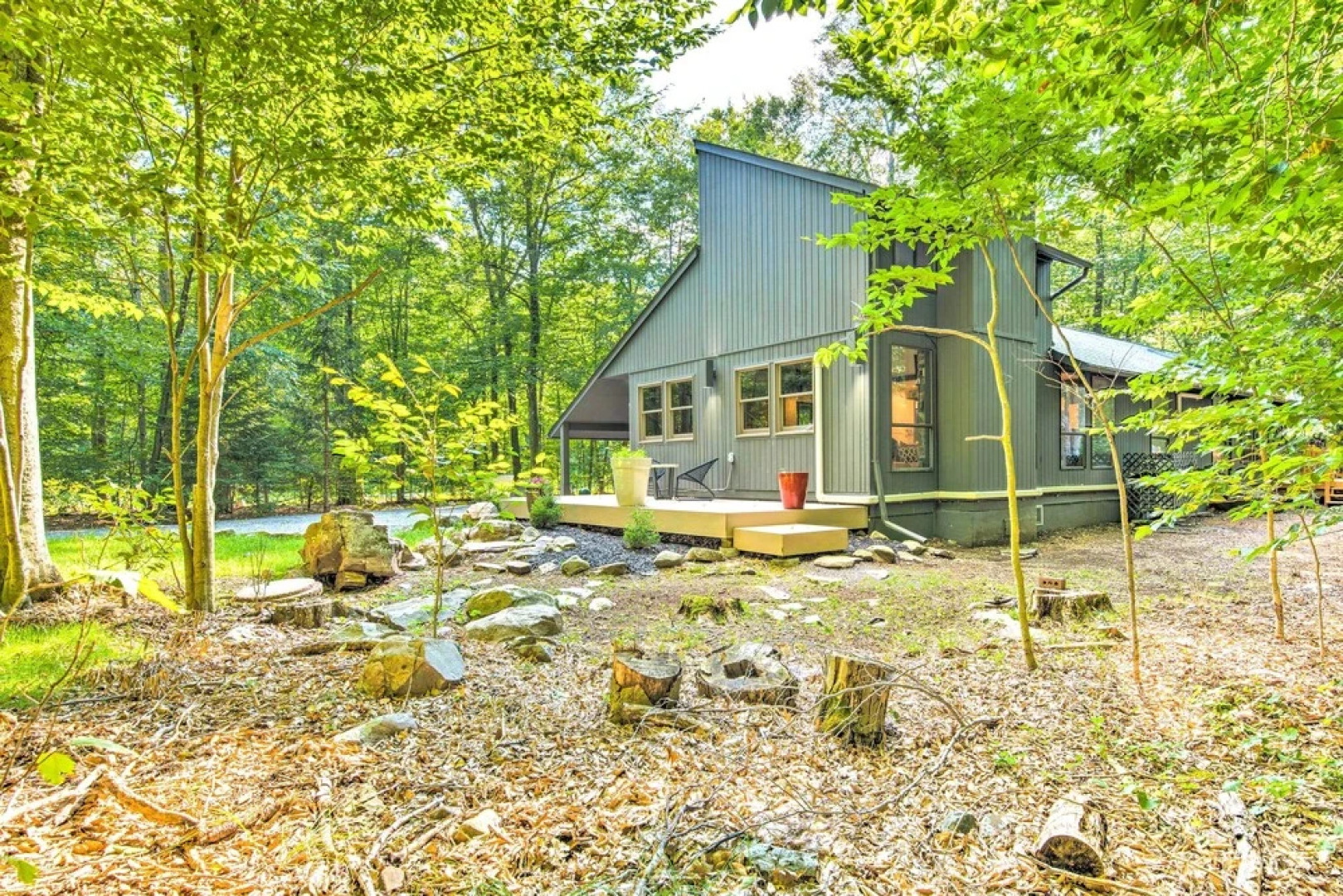Pet-friendly Pocono Pines Rental w/ Hot Tub!