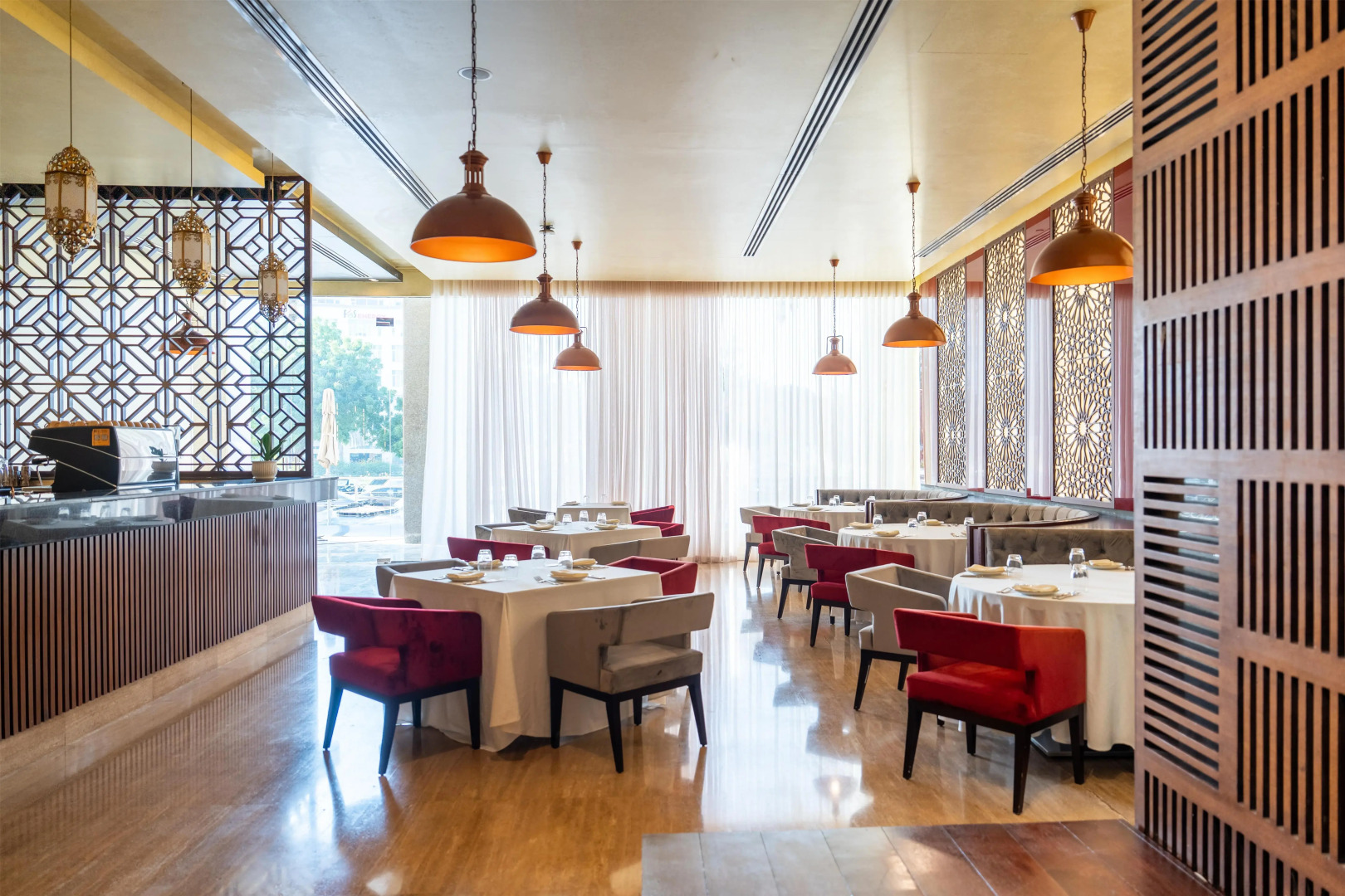 Radisson Hotel Muscat Panorama