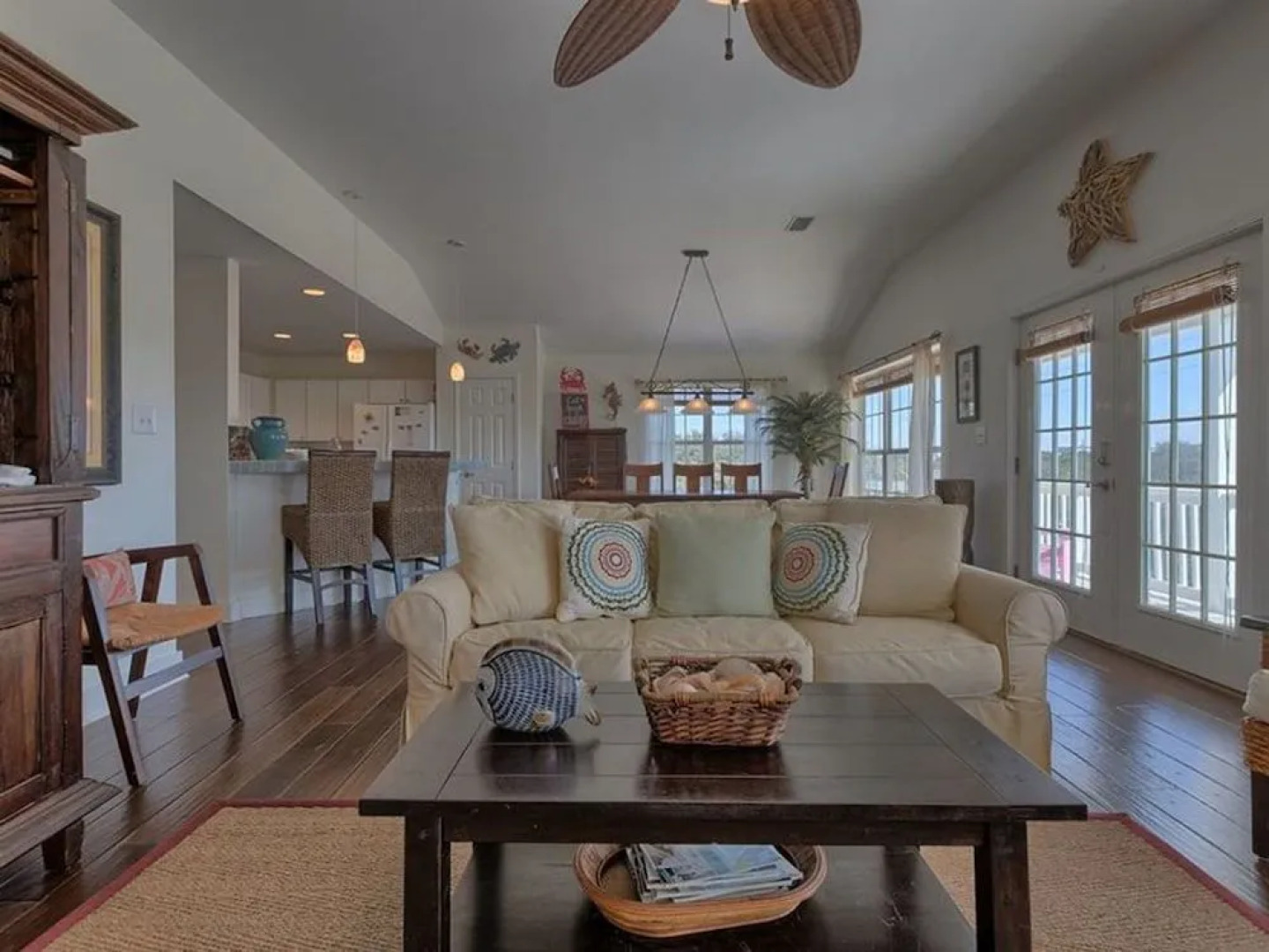 The Crab Hole by Meyer Vacation Rentals