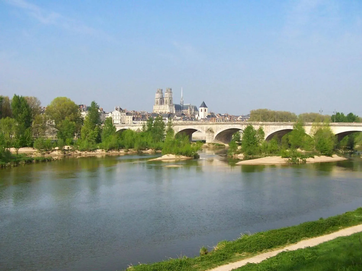 Ibis Budget Orléans Sud Co’met