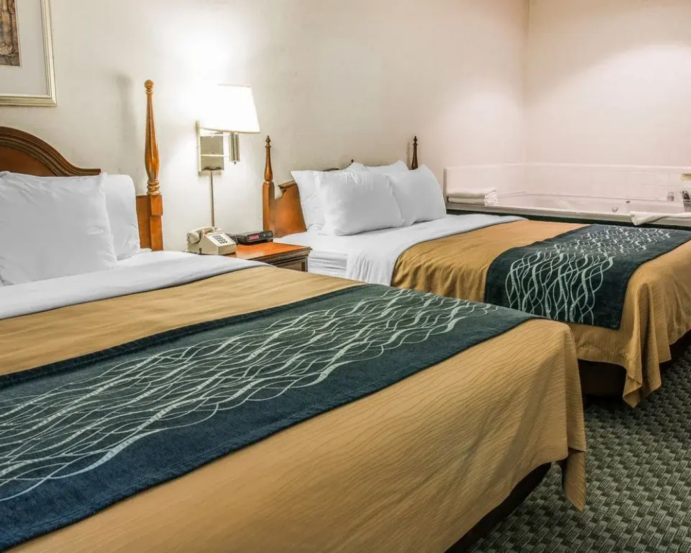 Dunes Express Inn & Suites