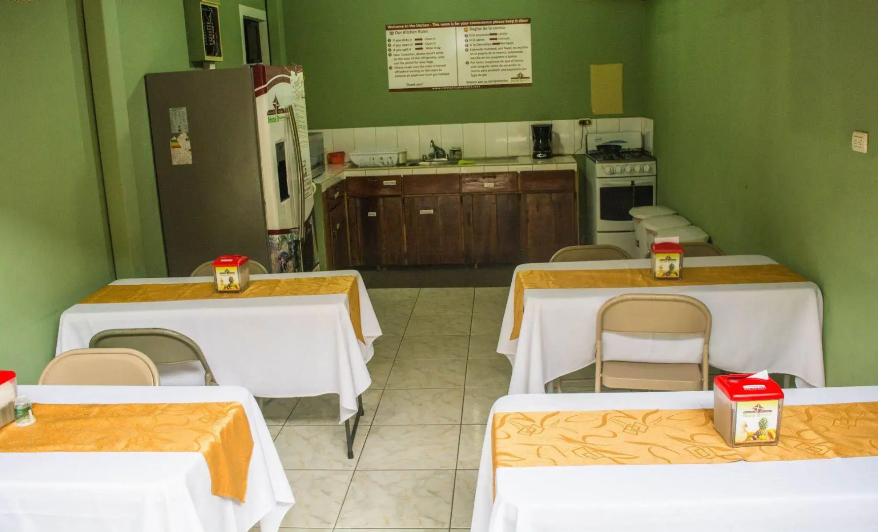 Hostel Backpackers La Fortuna