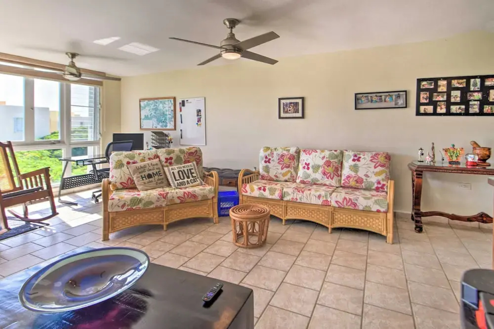 Loiza Condo w/ Rooftop Patio - Walk to Beach!