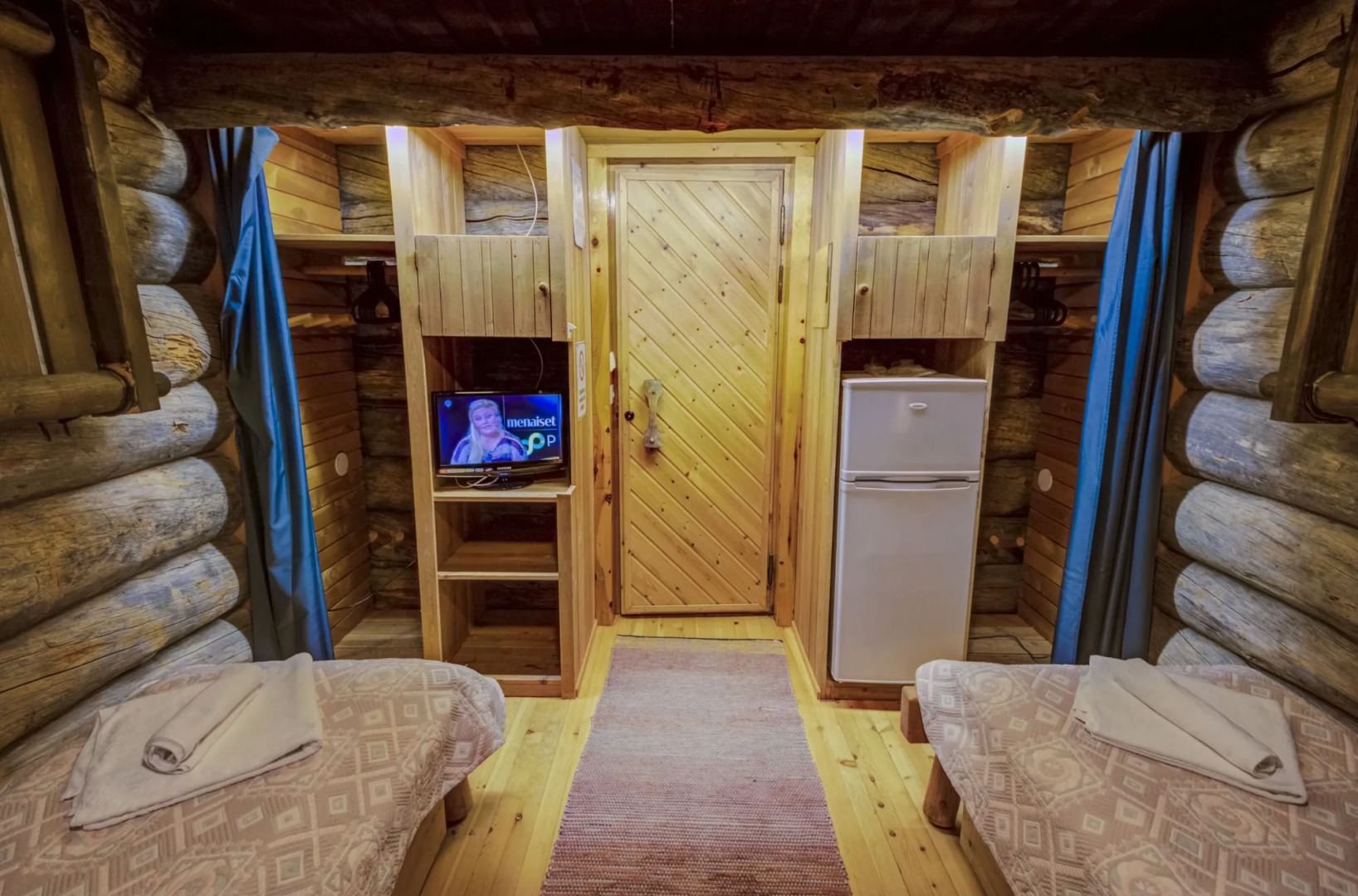 Kuukkeli Log Houses Porakka Inn