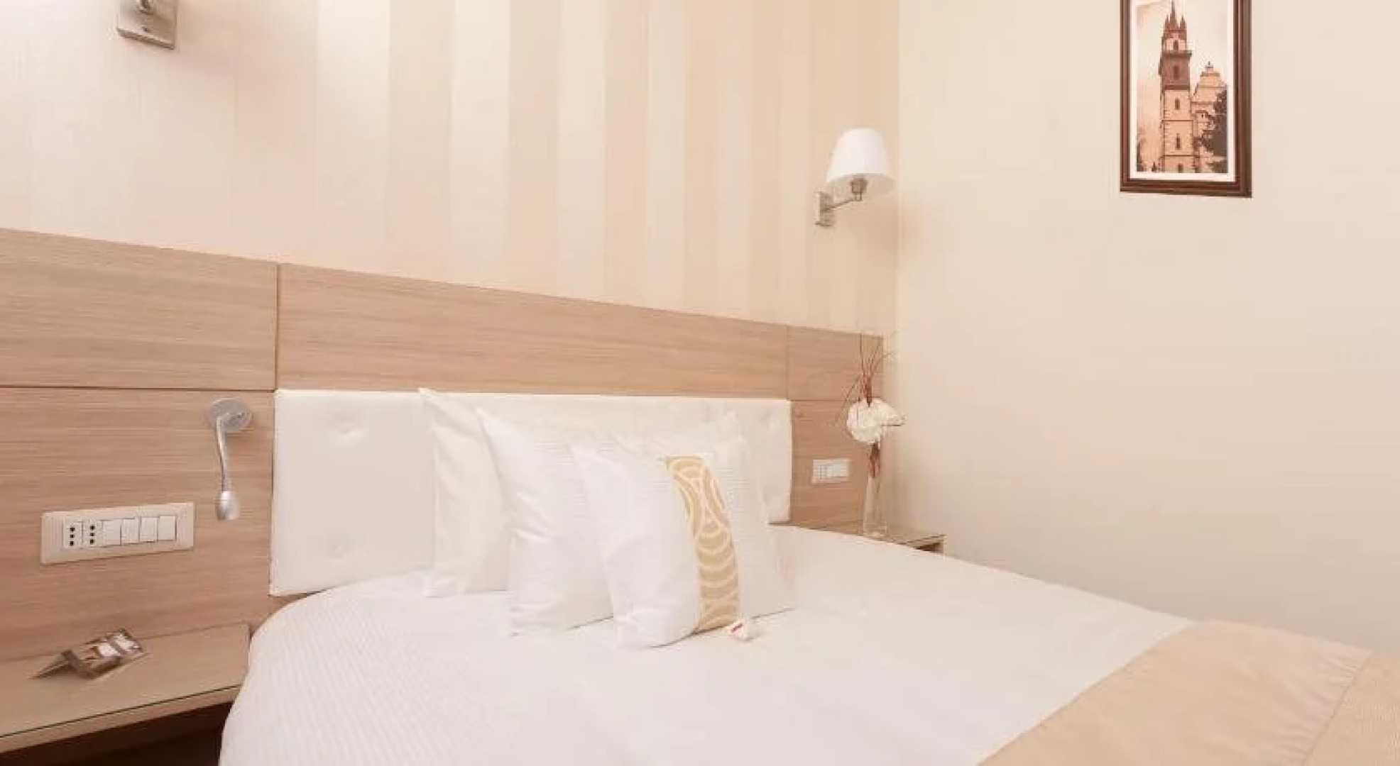 Hotel Coroana de Aur