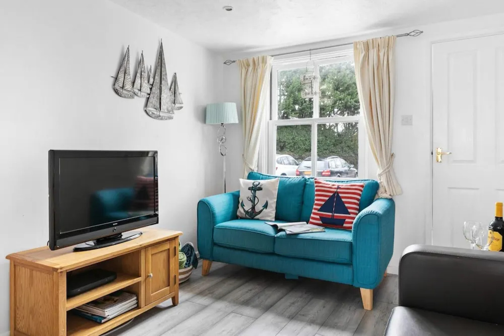 Pippin Cottage - Character Cottage With the Spirit of the sea