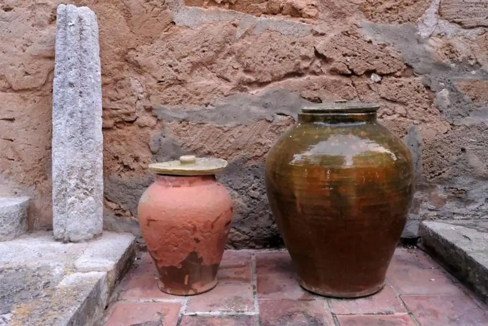 Hostal Residència Catalina Vera