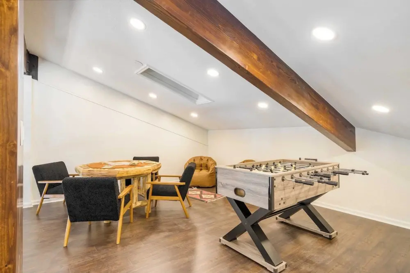 Explorer by Avantstay Close to Slopes! Game Room, Guest Suite, Hot Tub