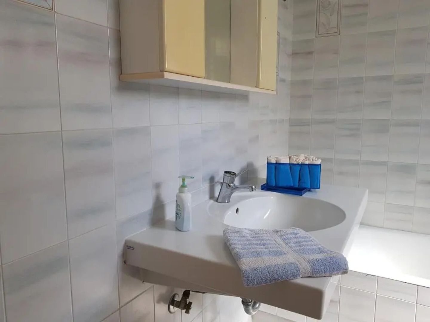 Villa Blue. Two storey house, 100 meters from sea