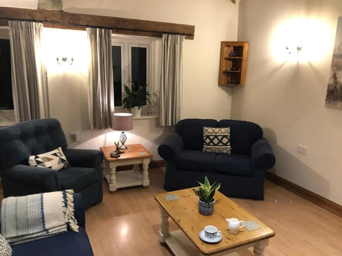 Wagon House, Bookham Court