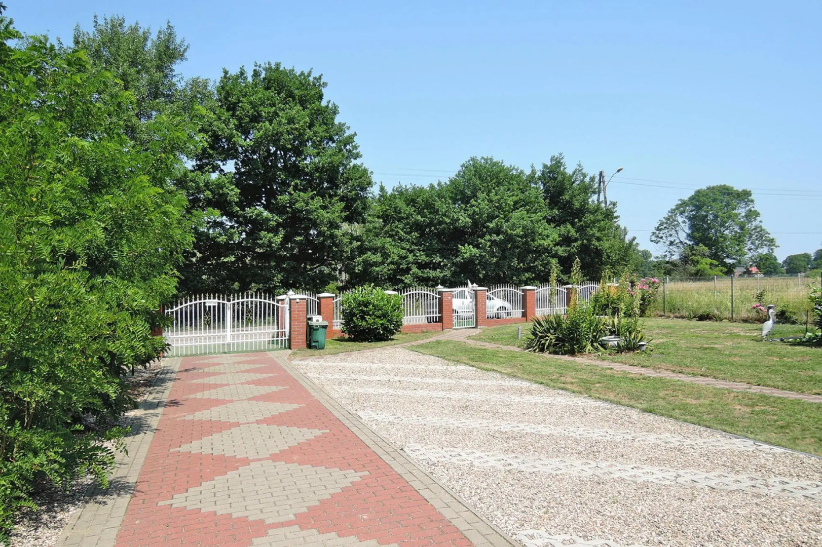 Holiday Home in Nowe Warpno - Rosarotes Haus for 10 persons