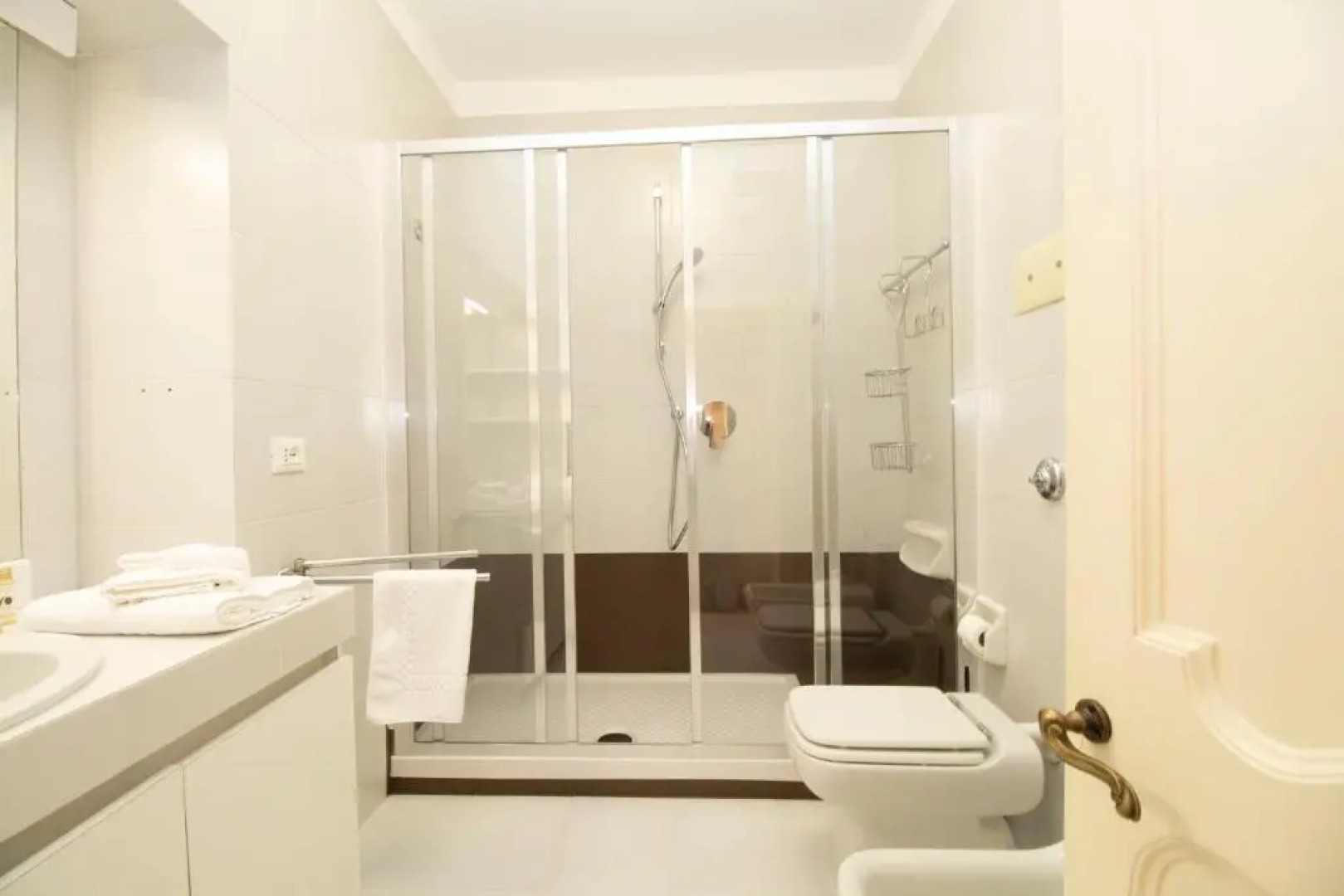 Royal by PortofinoHomes