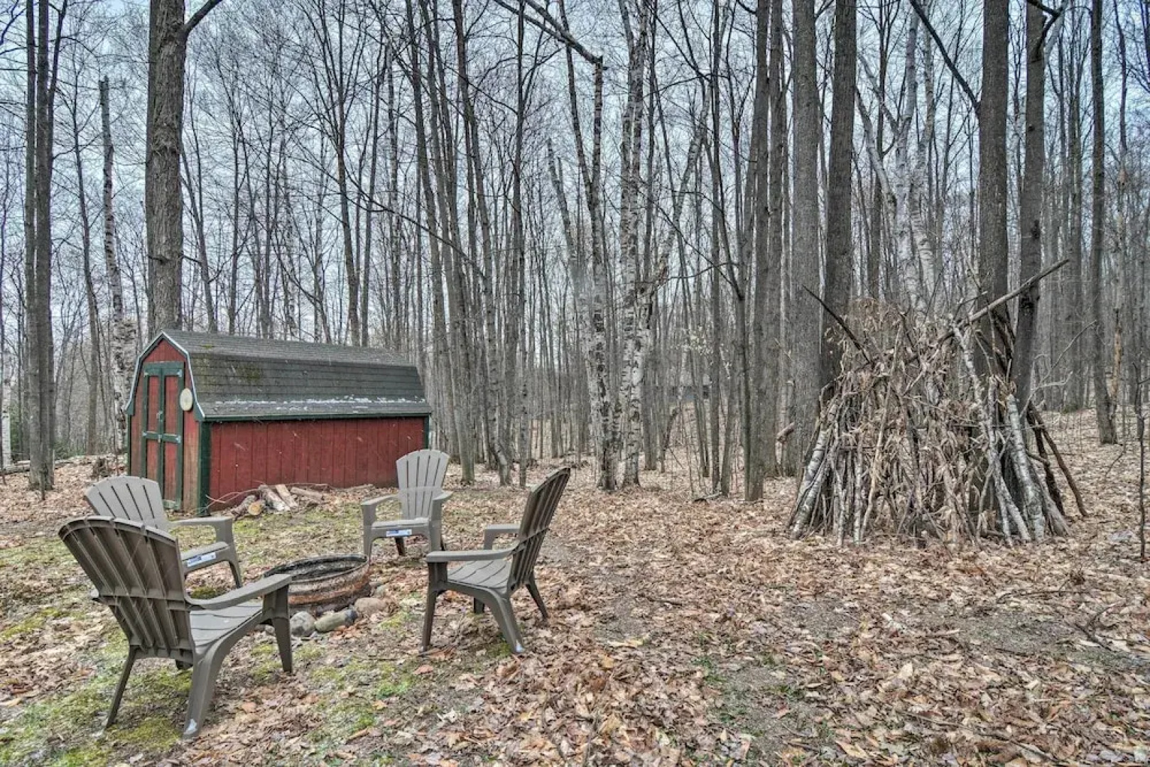 Secluded Gaylord Cabin w/ Deck, Fire Pit & Grill!