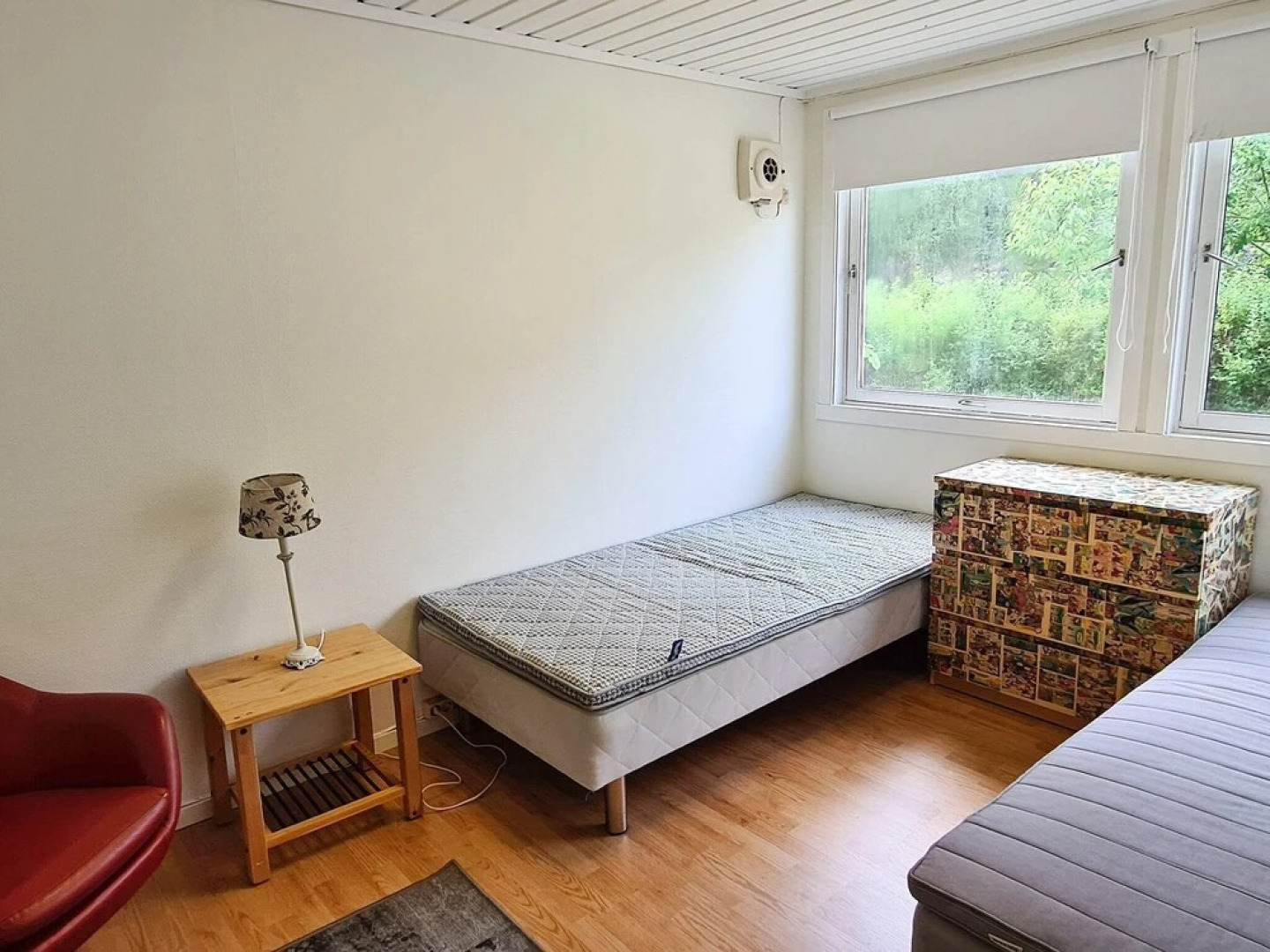 10 Person Holiday Home in Staubø