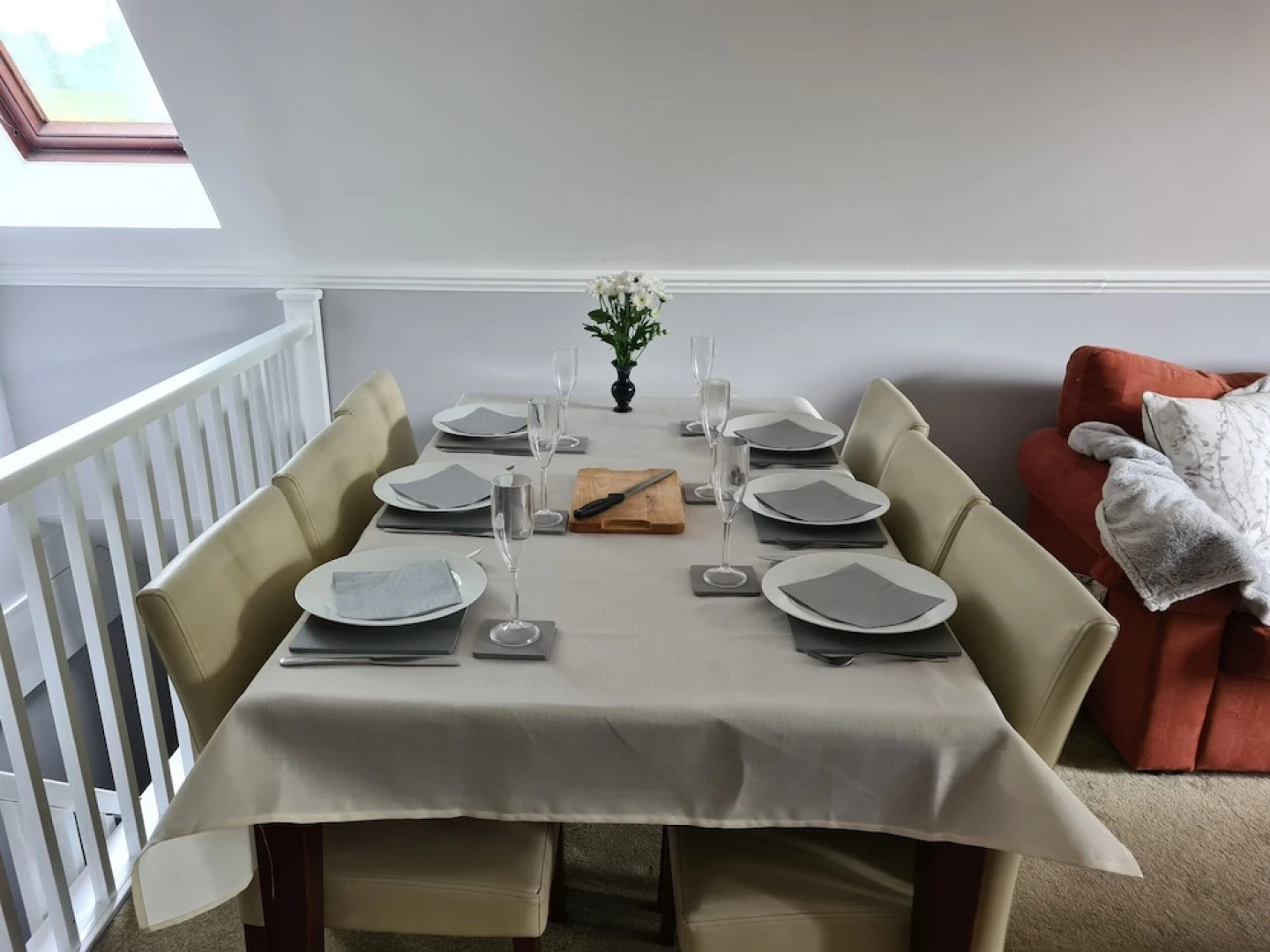 10 Valley View Lodge