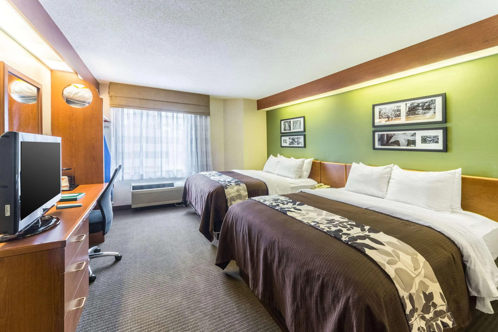 Sleep Inn & Suites Bay View Acme - Travers City