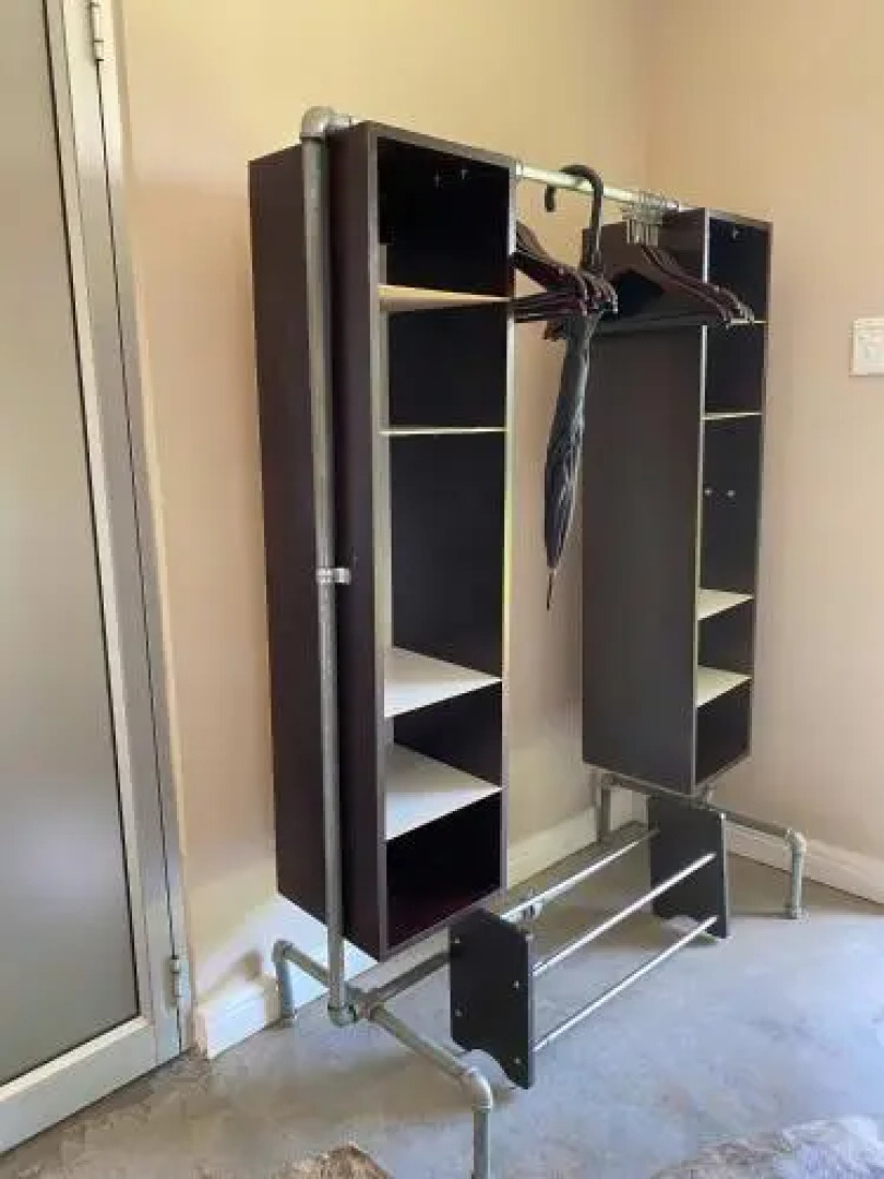 Eagles View Guest House and Business Centre