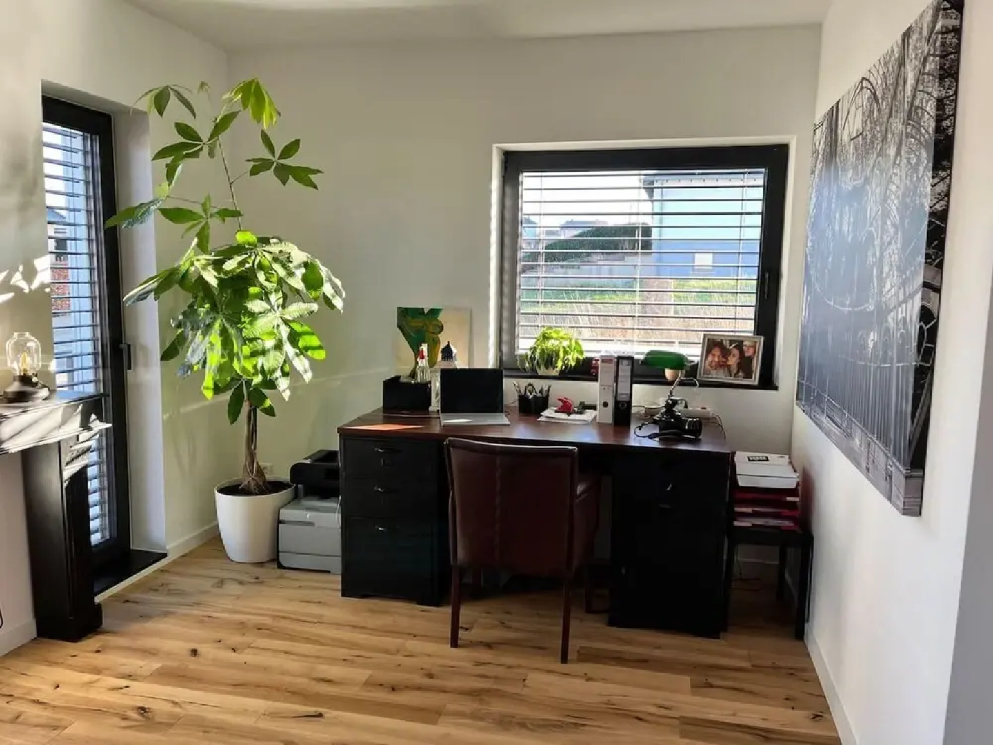 House - Sleeps 8 - Pets Ok - Garden - Parking