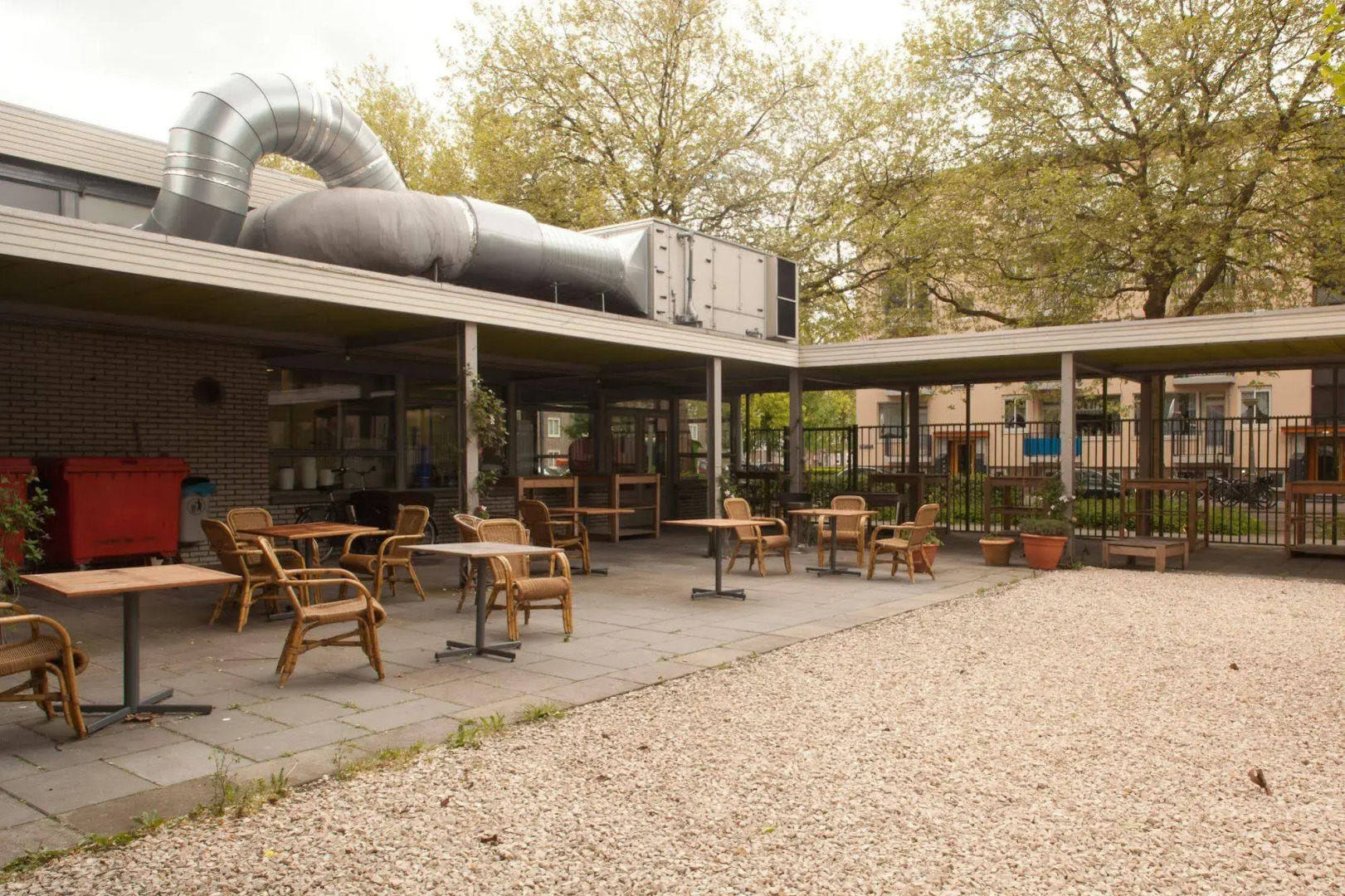 WOW Hostel Amsterdam