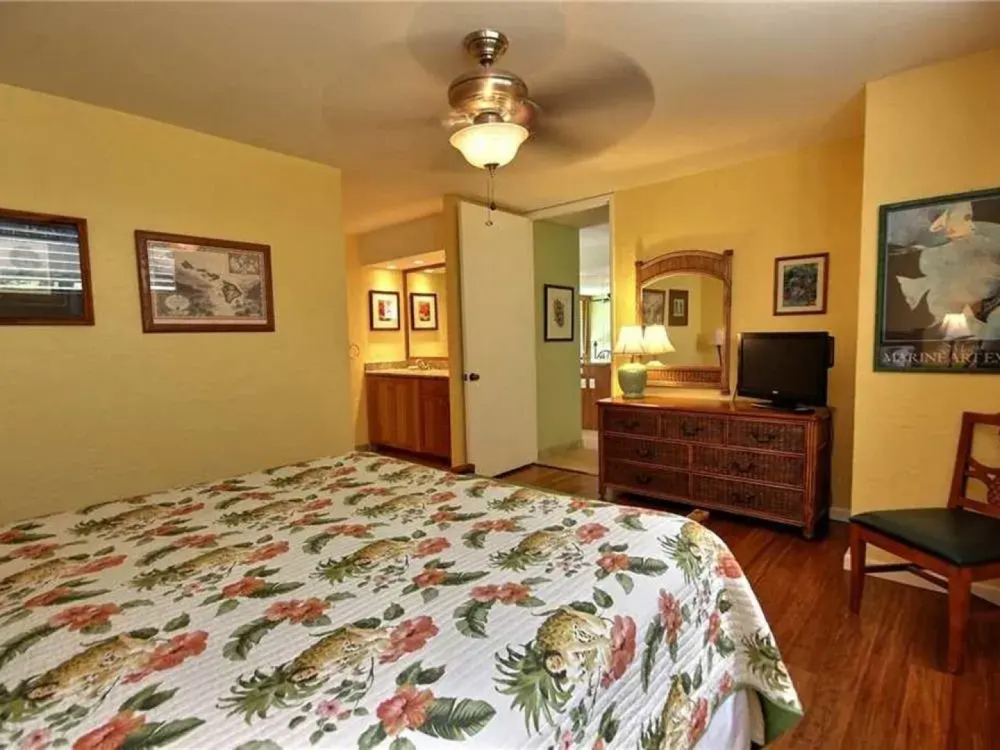 Pohailani 128 by RedAwning