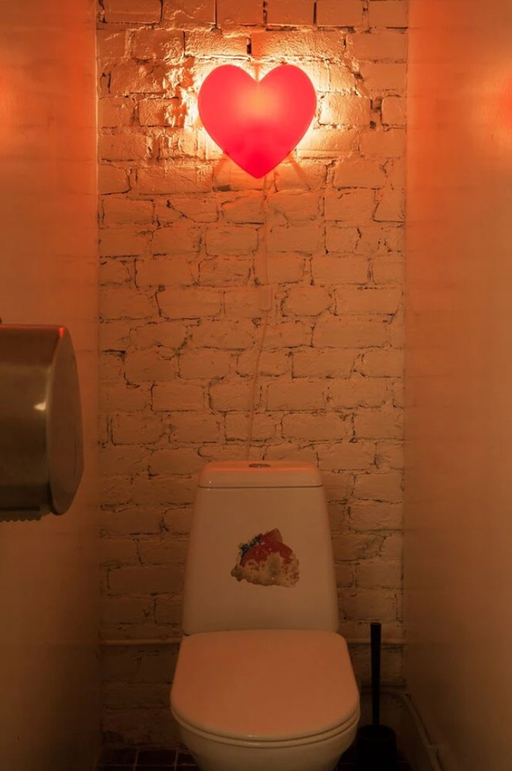 Hostel Petya and the Wolf - V.O.