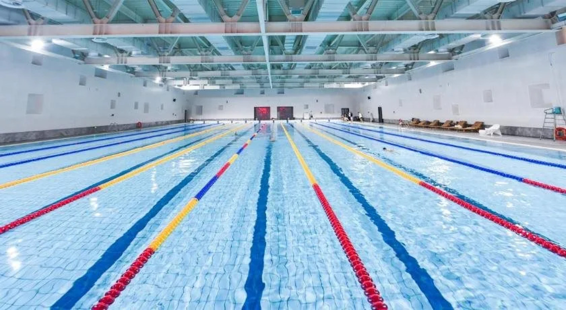 Yading Peninsula Hotel