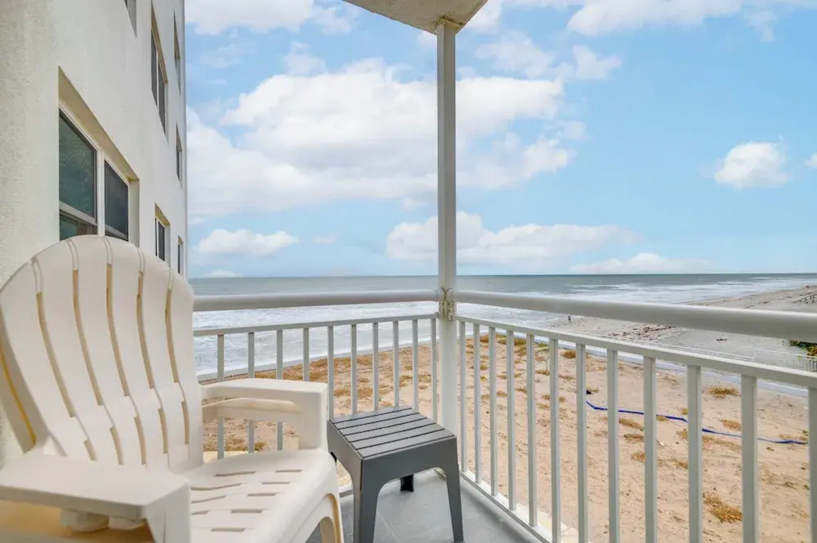 Direct Beach Access & View: Satellite Beach Condo!