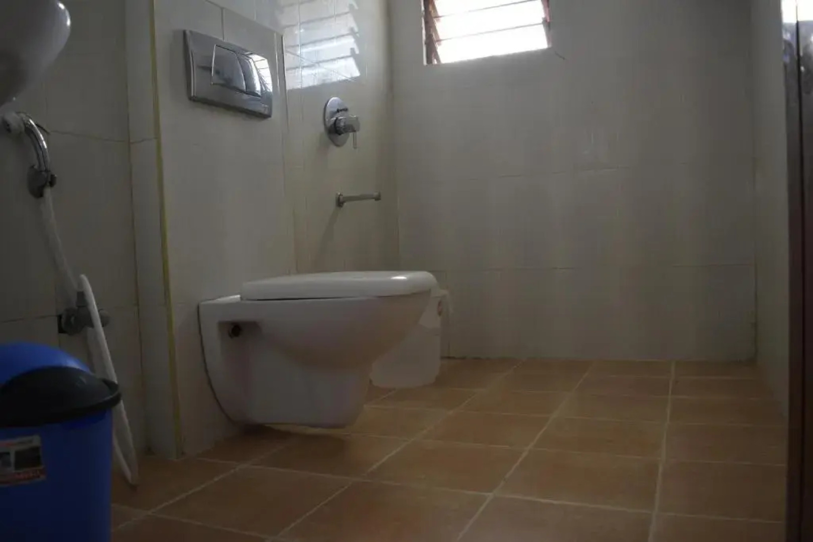 Rd Hotel by OYO Rooms