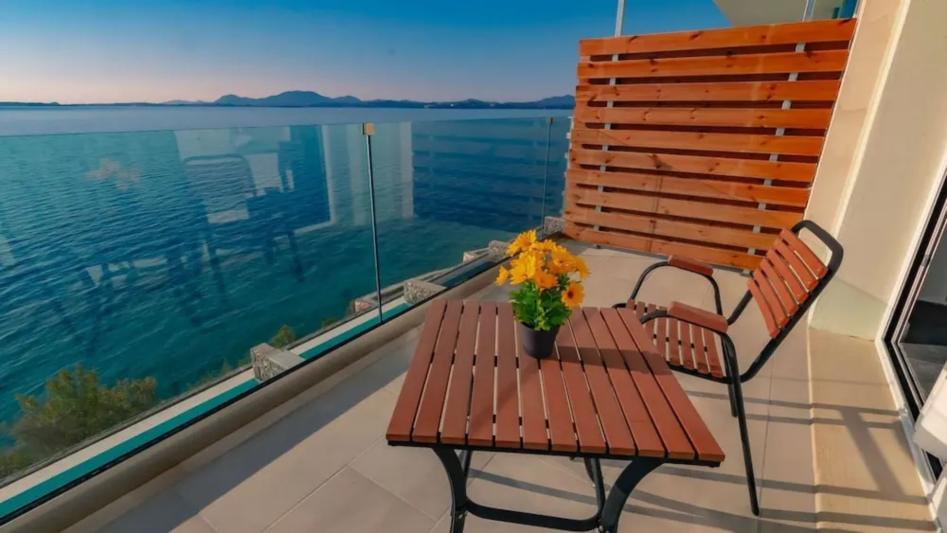 Room in Guest Room - Homric Boutique No69