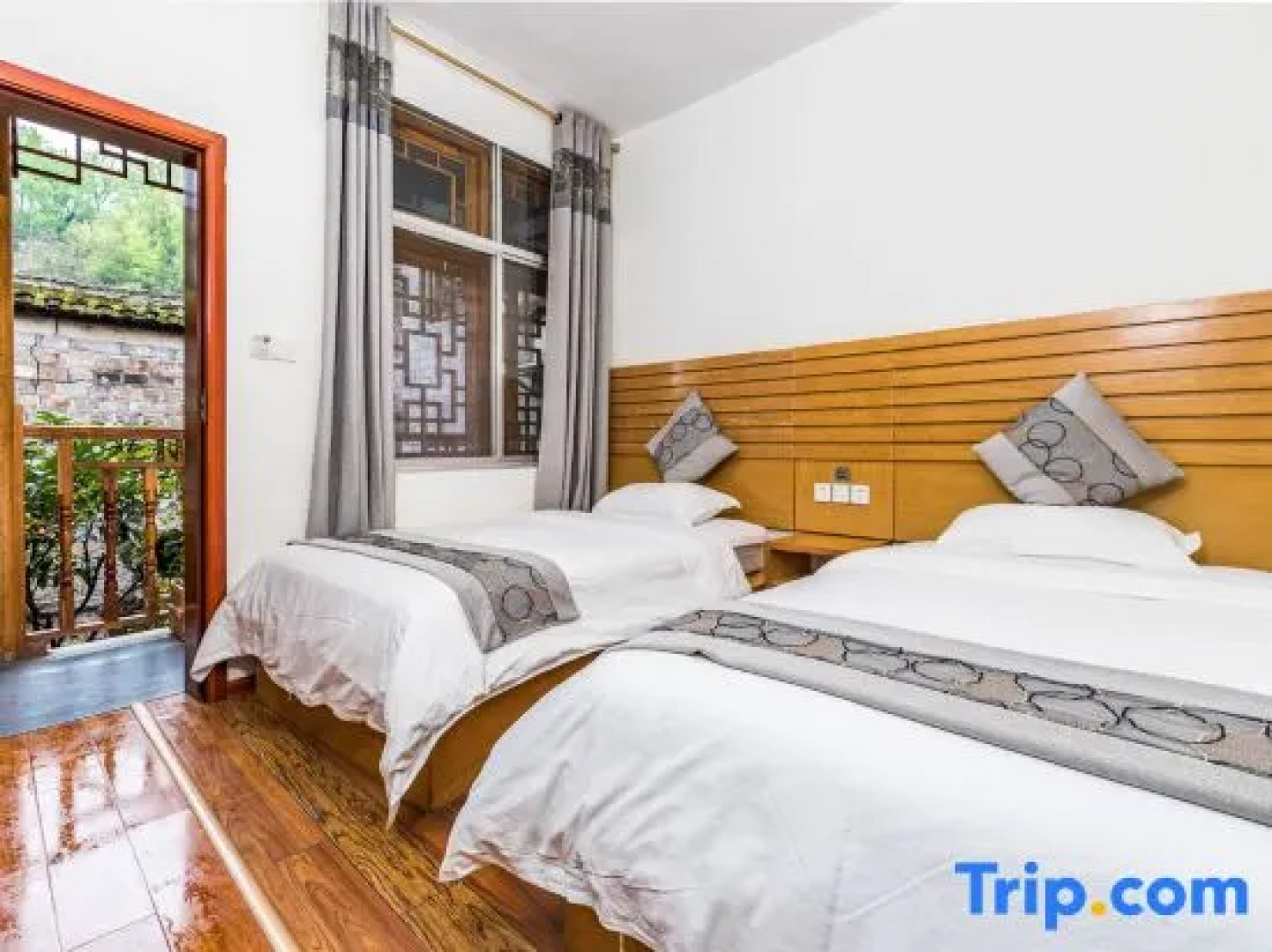 Yishu Hongtang Boutique Inn