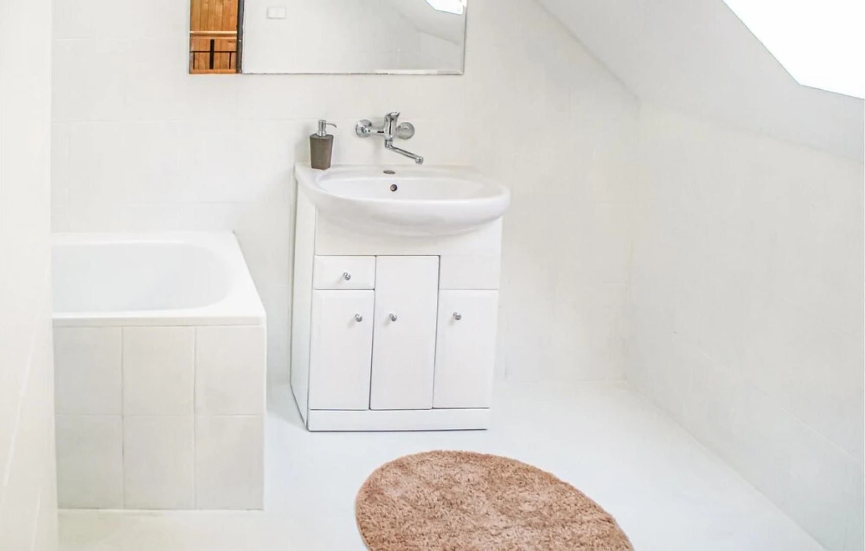 Beautiful Home in Grzybowo With 3 Bedrooms and Wifi