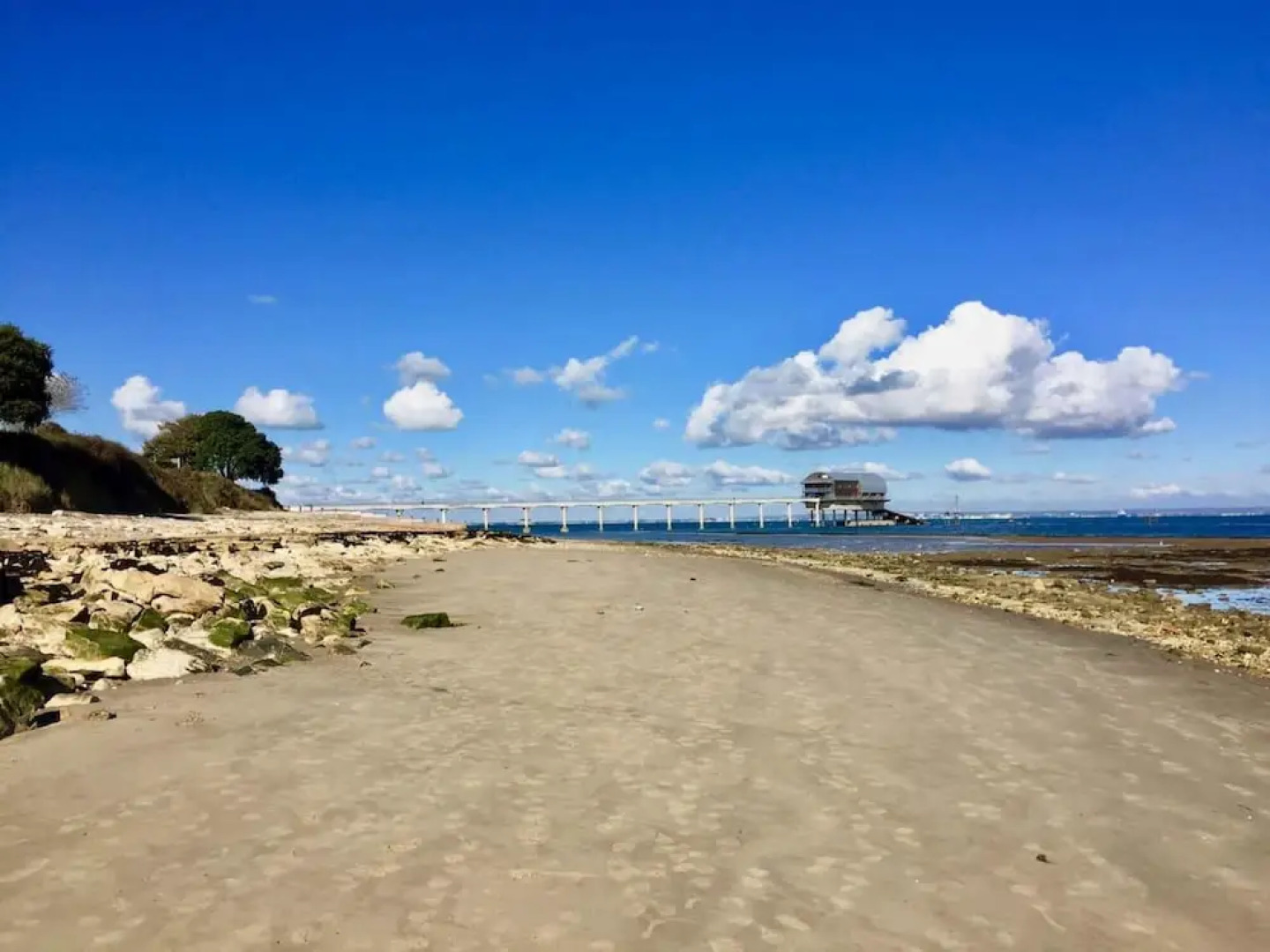 Solent Landing Bembridge Beachside Holiday Home (for 6 people)