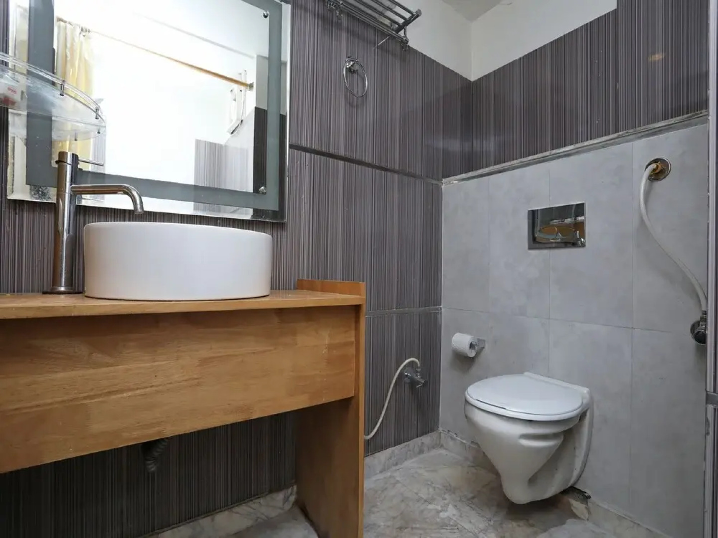 Capital O 30972 Hotel Centrum