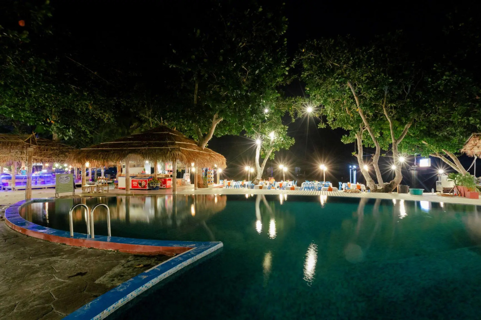 Dong Talay Lipe Beach Resort