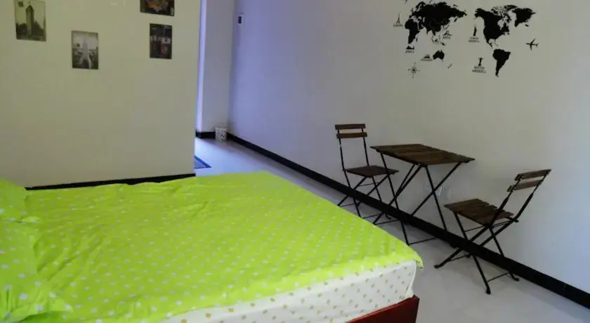 Wonderland Youth Hostel