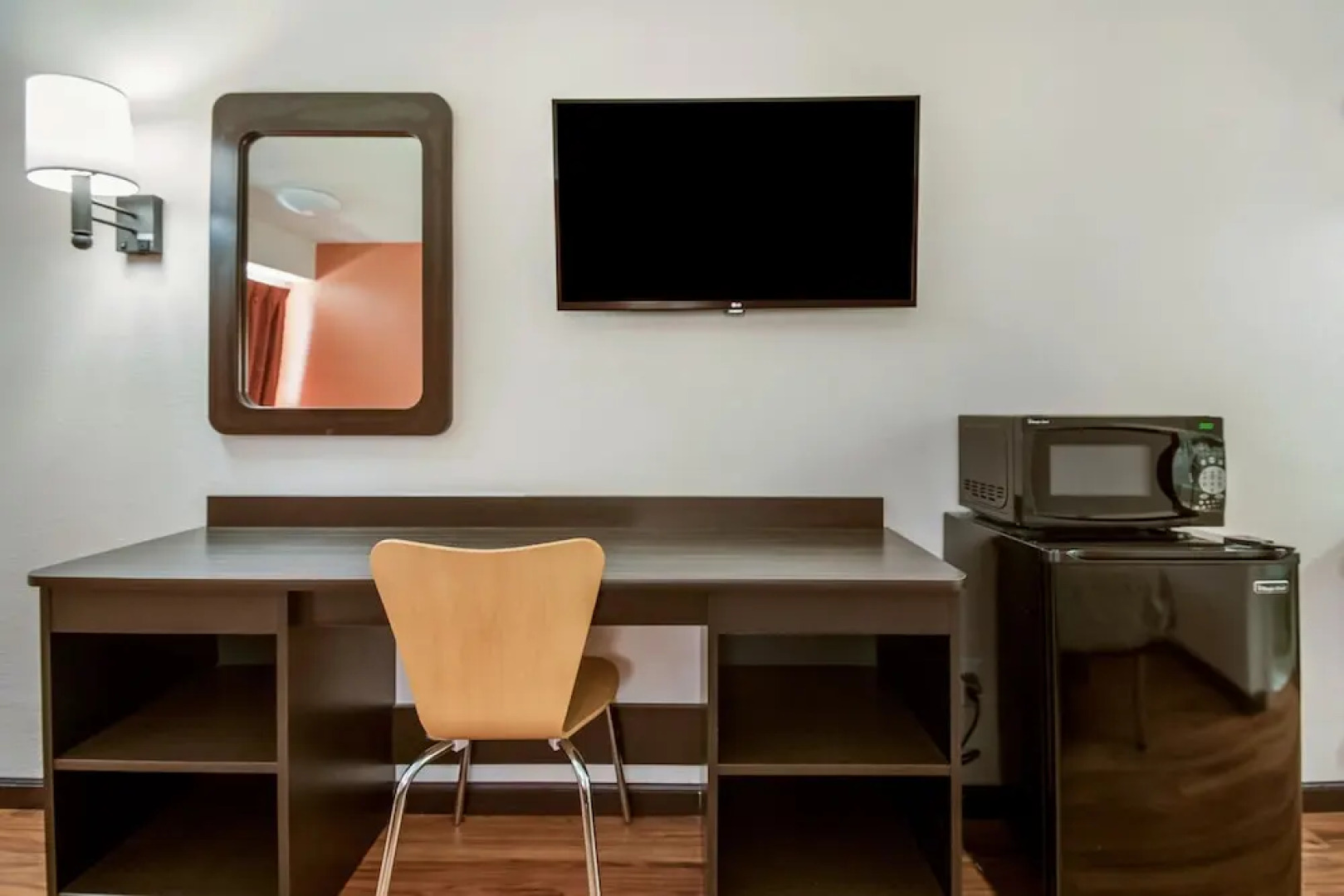 Super 8 Grove City OH