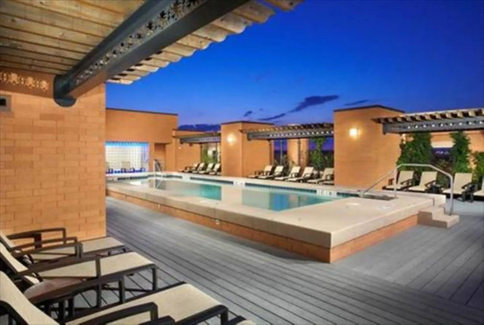 Global Luxury Suites at The Convention Center