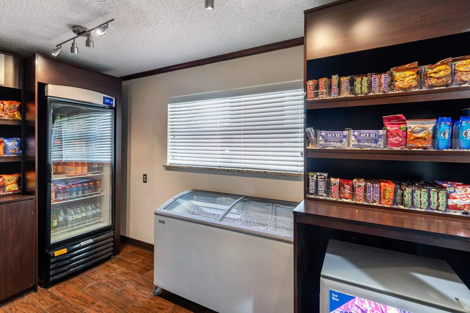 Quality Suites Addison - Dallas