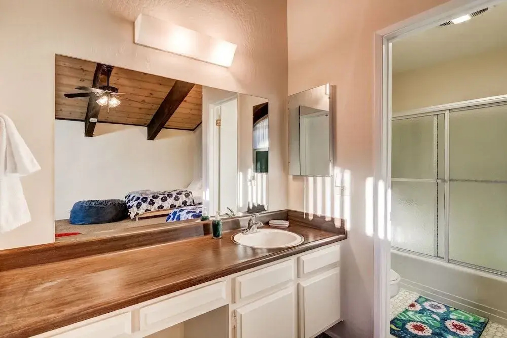 Alpine Meadows Condo w/ Mtn Views Near Lake Tahoe